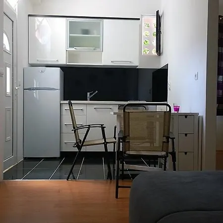 Mali Apartment *
